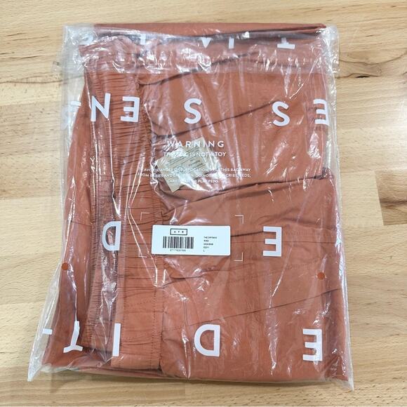 AYR The Dirtbag Shorts Drawstring in Rind NEW size Large Classic Preppy - Picture 9 of 9